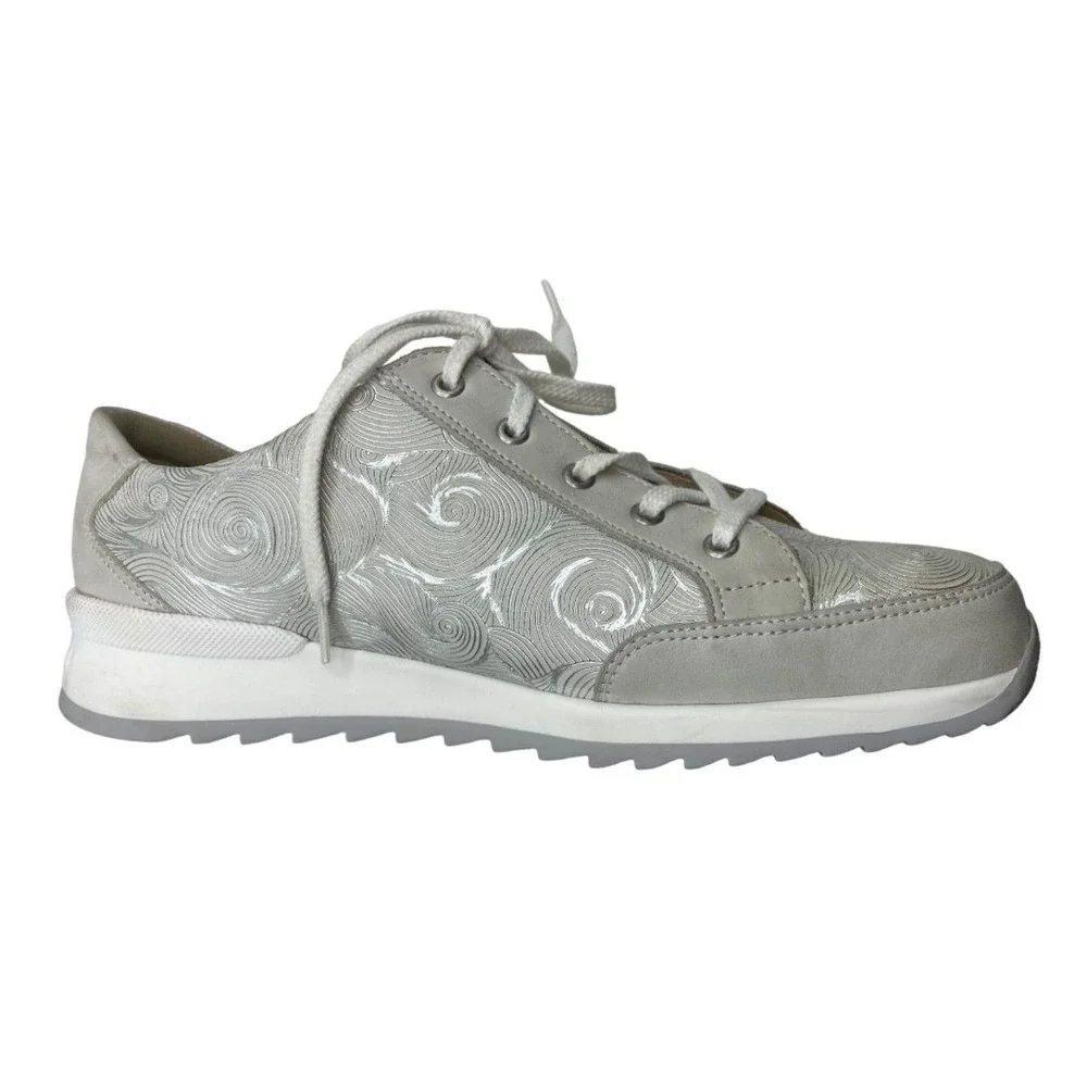 Finn Comfort Womens 6.5 Silver Swirl Leather Lace Up Walking Sneakers Germany